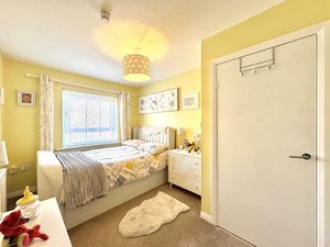 Photo 7- click for photo gallery